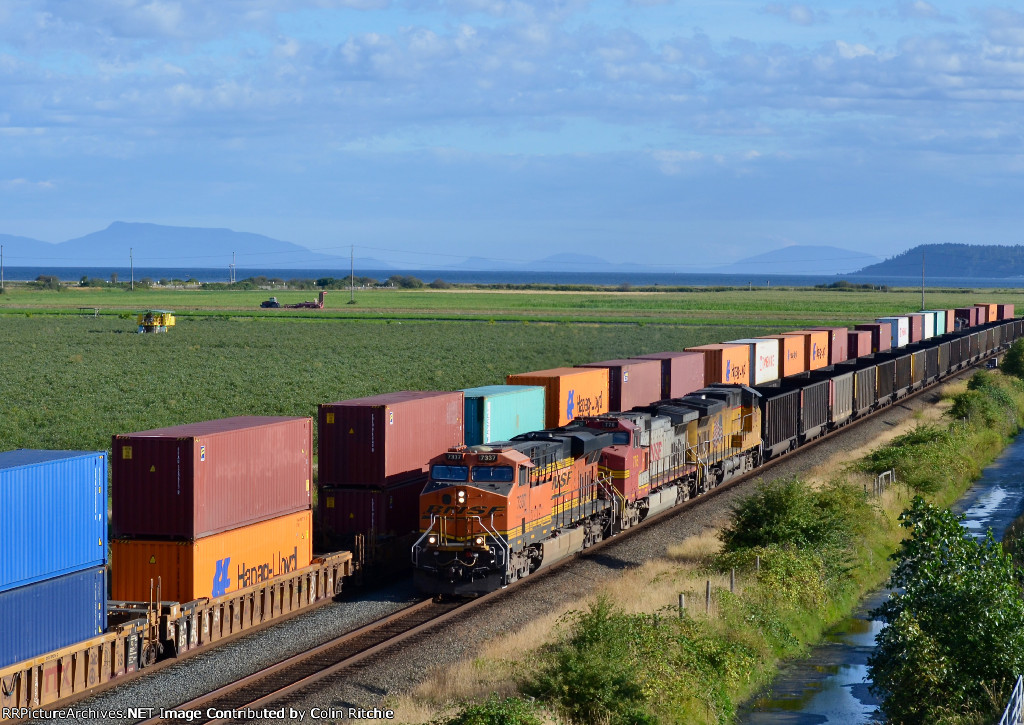 BNSF 7337